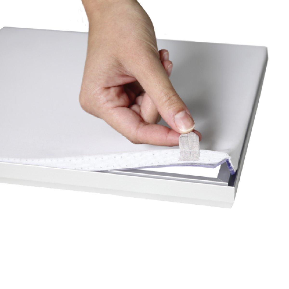 Hand adjusting snap fastener on fabric tension frame for trade show display setup